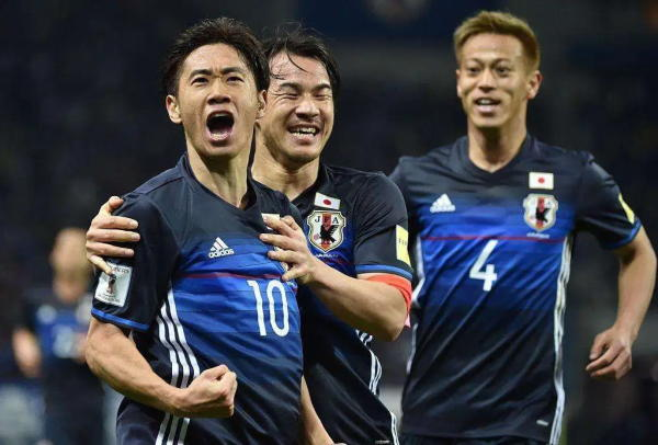 日本国家男子足球队直播,世界杯,世界杯图斯,卢卡库